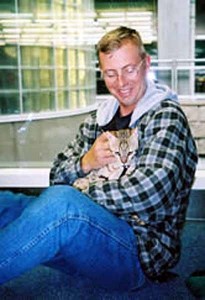 military cat Pfc Hammer with Staff Sgt Bousfield